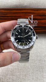 VS Factory Omega Seamaster Planet Ocean 600M GMT 43.5mm “Tai Chi” Black/White Bezel (215.30.44.22.01.001) 1:1 Super Clone – DD8906 Movement - Image 2