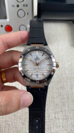 VS Factory Omega Constellation 41mm Two-Tone Sedna Gold Black Ceramic Bezel Silk Dial (131.23.41.21.06.002) 1:1 Super Clone – DD8900 Movement