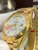 VS Factory Rolex Day-Date 40 Yellow Gold White Baguette Diamond Dial (228238) V2 1:1 Super Clone – DD3255 Movement - Image 3