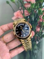 VS Factory Rolex Day-Date 40 Yellow Gold Black Baguette Diamond Dial (228238) V2 1:1 Super Clone – DD3255 Movement - Image 3