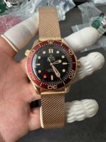 VS Factory Omega Seamaster 300M 007 “NTTD” Custom Rose Gold（210.60.42.20.03.001） 1:1 Super Clone – DD8806 Movement - Image 2