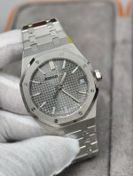 VSF AP 15510ST grey dial three-quarter view