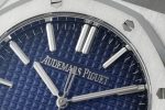 VSF Royal Oak 15510BC dial logo, hands and hour markers macro