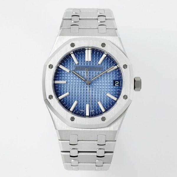 VSF AP Royal Oak 15510BC gradient smoked blue dial front view