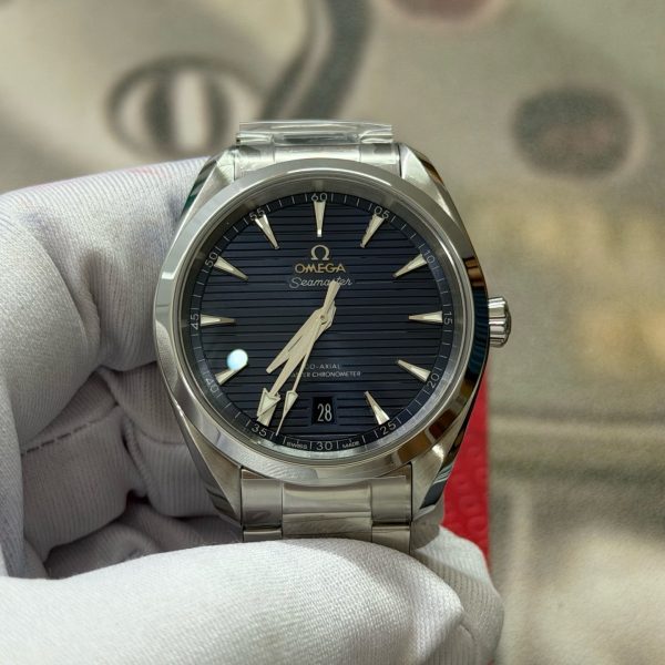 VSF Omega 19156 dial close-up