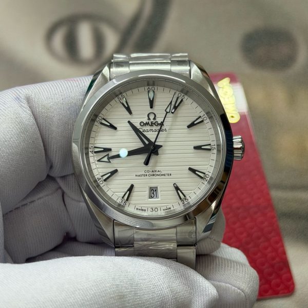 VSF Omega 19144 dial close-up