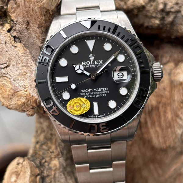VS Factory 226627 Intense black dial with luminous hour markers free-sprung product image 01