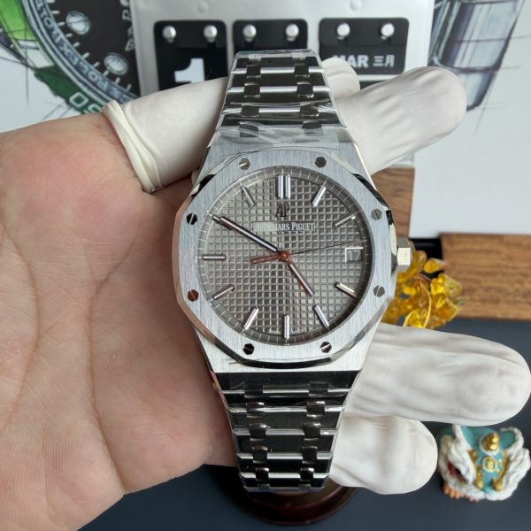 VS Factory 15500ST Steel grey Grande Tapisserie dial with red seconds hand free-sprung product image 01